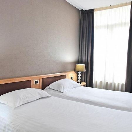 Le Grand Hotel Saint-Quentin  Buitenkant foto
